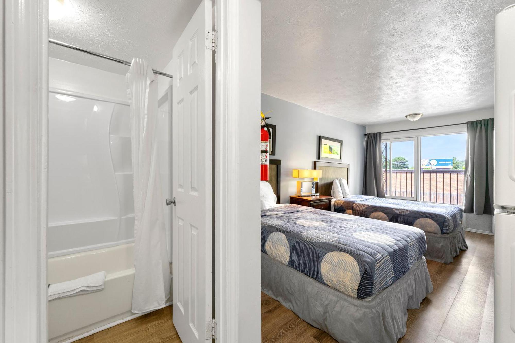 Budgetel Inn And Suites Lodge West Bagian luar foto