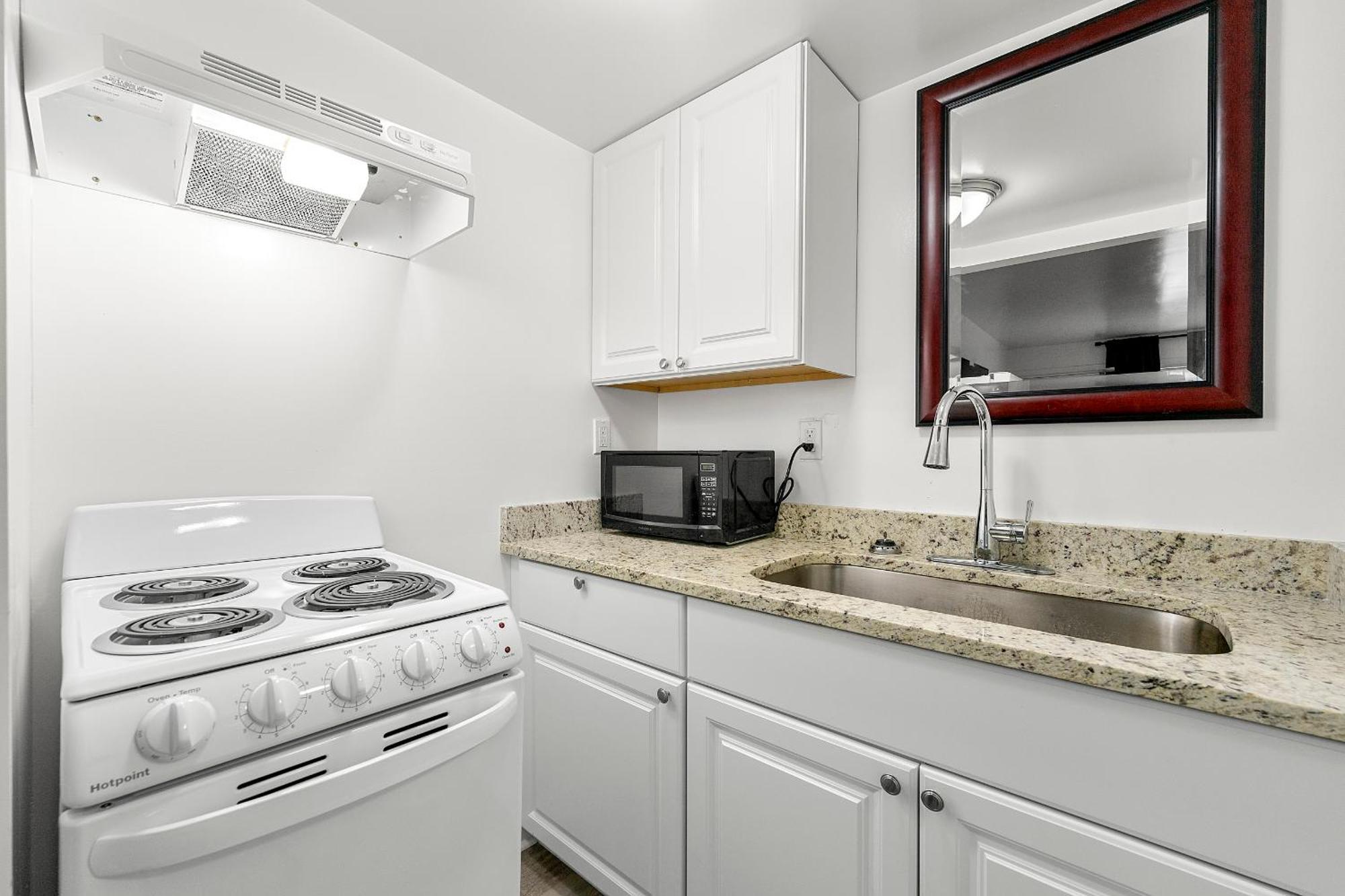 Budgetel Inn And Suites Lodge West Bagian luar foto