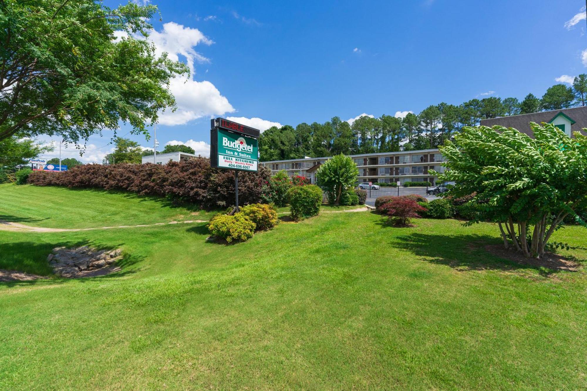 Budgetel Inn And Suites Lodge West Bagian luar foto