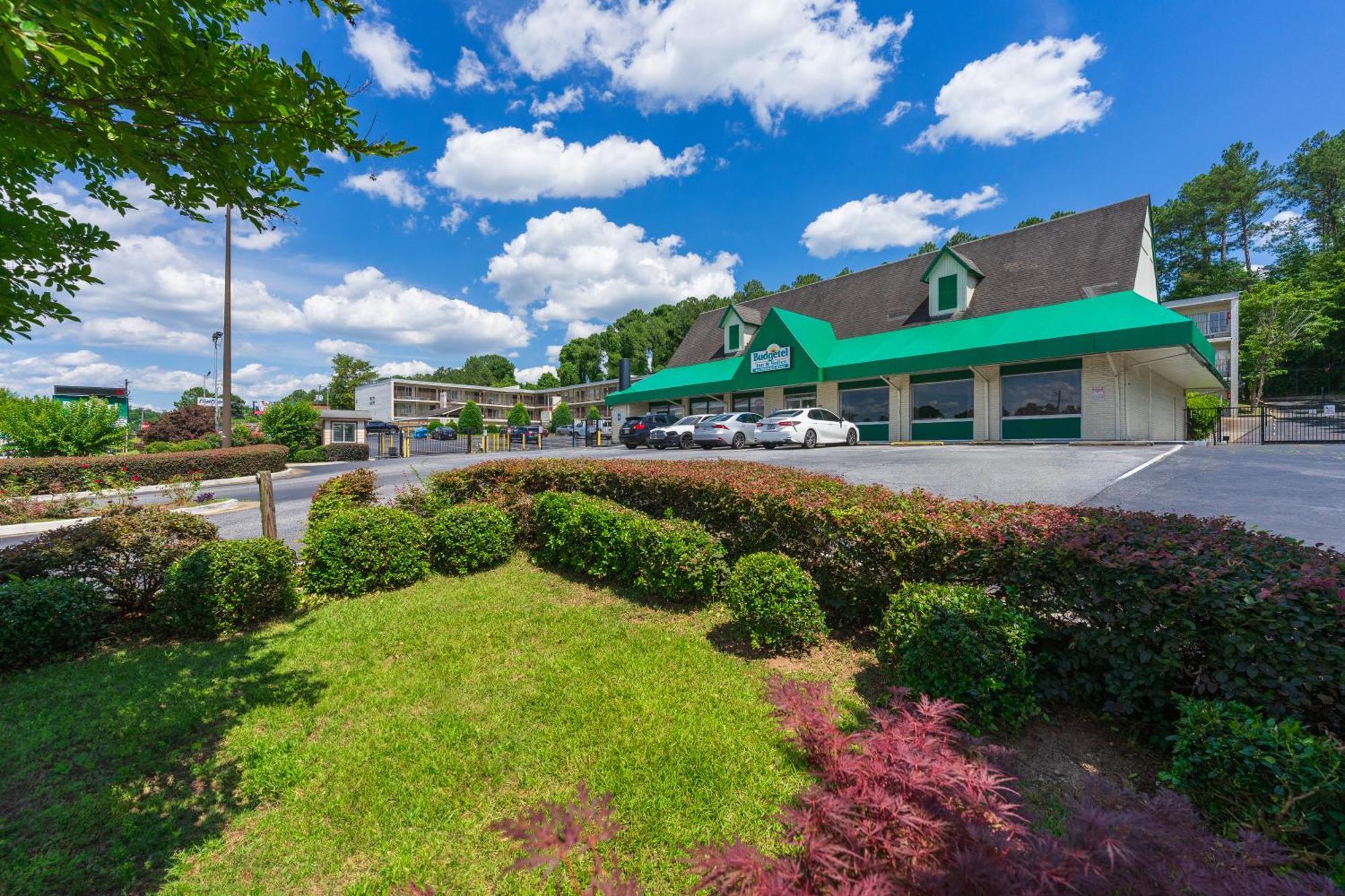 Budgetel Inn And Suites Lodge West Bagian luar foto