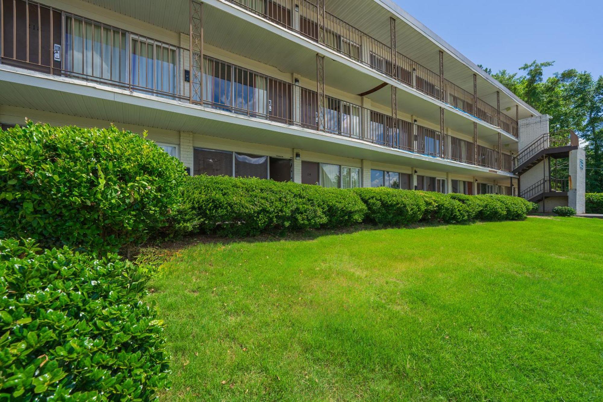 Budgetel Inn And Suites Lodge West Bagian luar foto