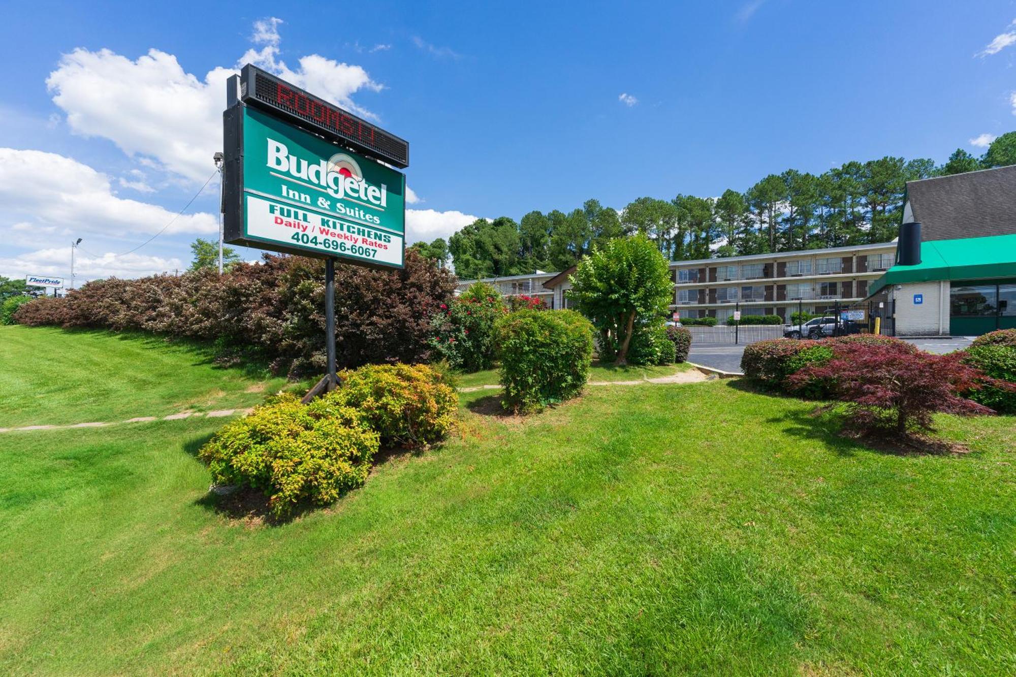 Budgetel Inn And Suites Lodge West Bagian luar foto